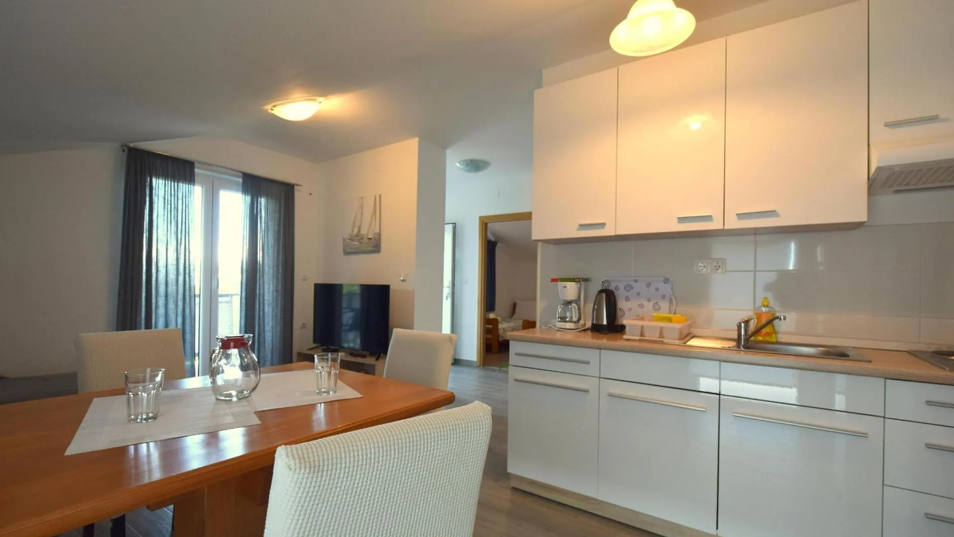 Apartments Cindric Malinska