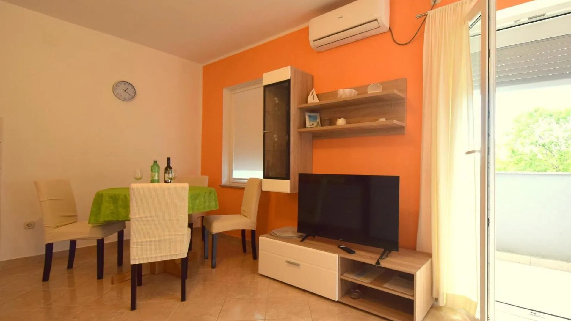 Apartments Cindric Malinska
